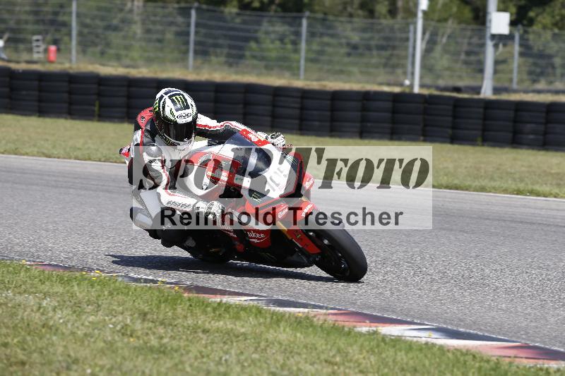 /45 10.08.2025 Plüss Moto Sport ADR/Freies Fahren/105